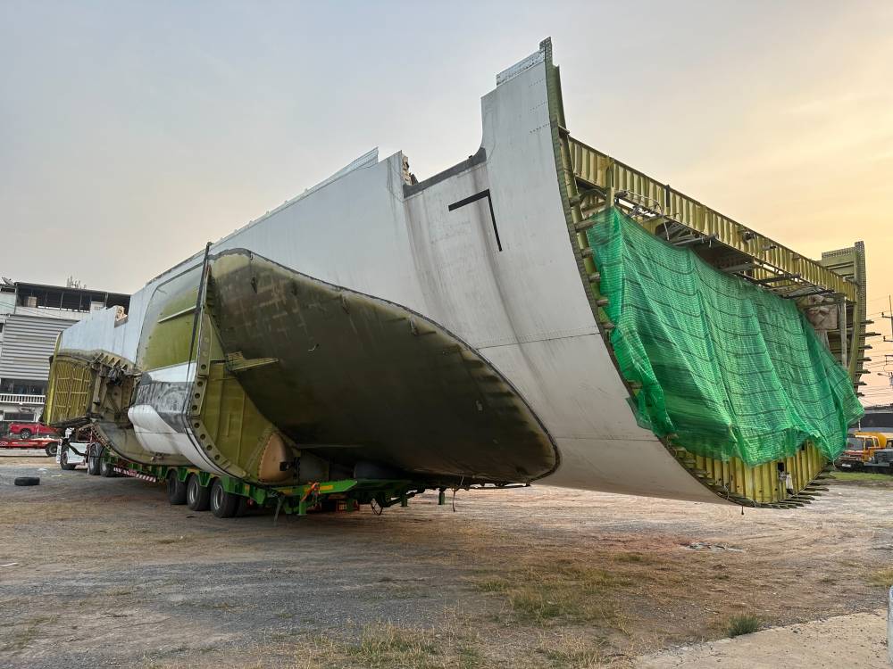 29 - https://ณัฐชาทรานสปอร์ต.com | บริษัท ณัฐชา ทรานสปอร์ต2021 จำกัด - บริการ ย้าย บรรทุก เครื่องจักรหนักทุกชนิด บริการรถโลวเบทขนย้ายสินค้า 3-4-6 เพลา รถเทรลเลอร์โลวเบทรับจ้าง LOW BED TRAILER RENTAL